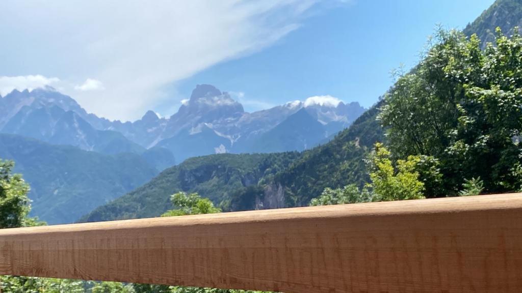 The Wooden House Apartamento Valle di Cadore Exterior foto